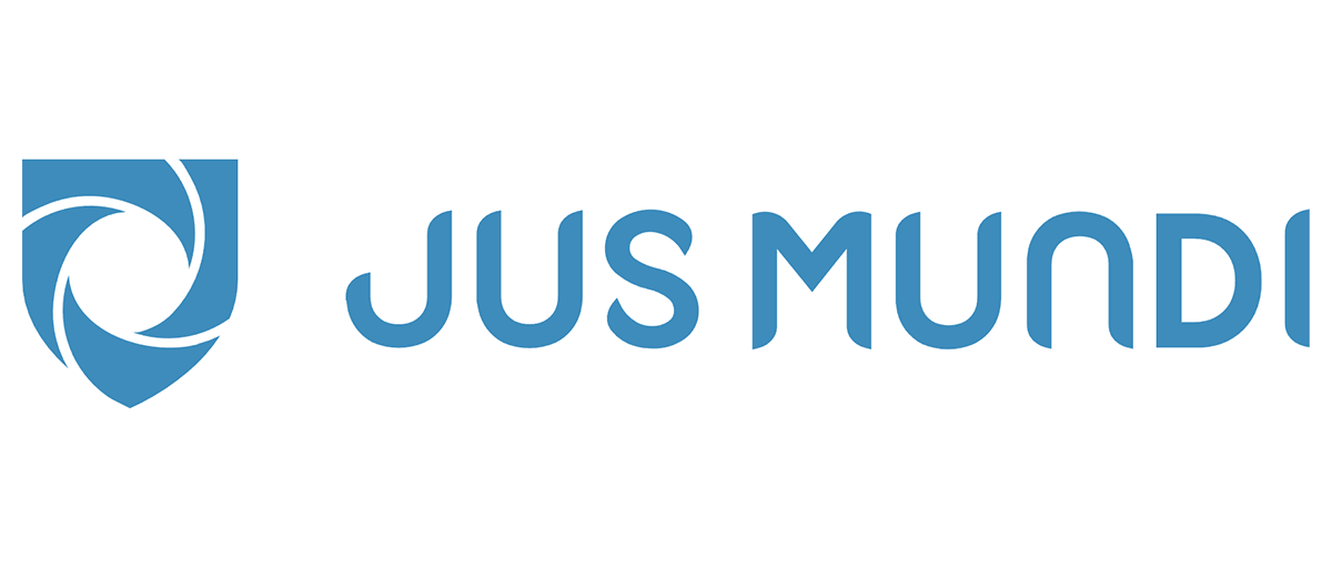 Logo Jus Mundi, un genre de bouclier bleu avec un objectif d'appareil photo en bleu